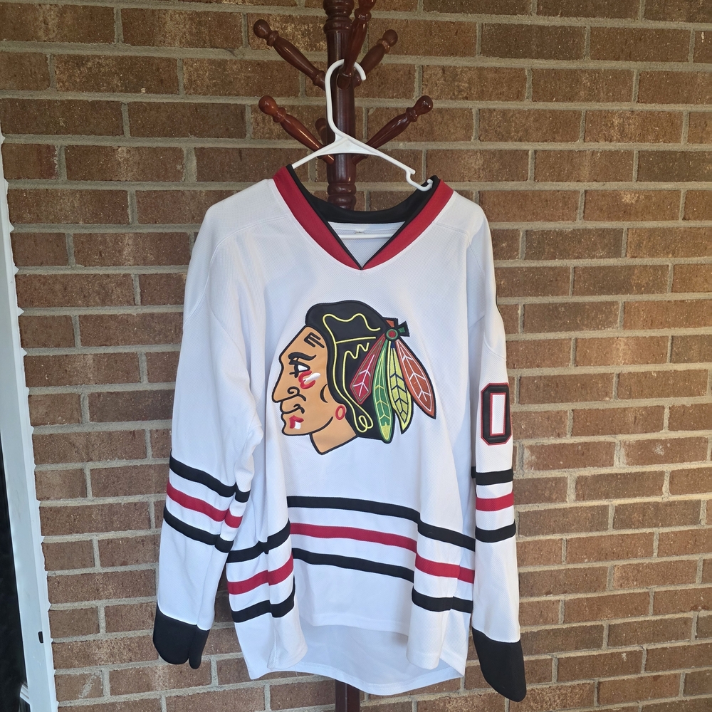 White Hockey Jersey with Black and Red Stripes
